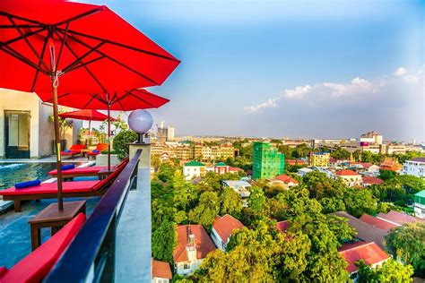 diamond hotel phnom penh|phnom penh nightlife.